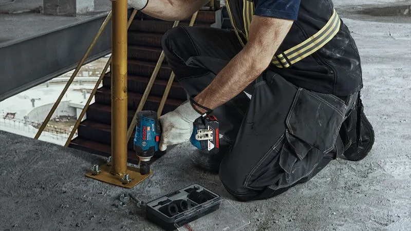 Bosch 06019K0020 GDS 18V-400 akkus ütvecsavarozó (2x 5,0Ah akkuval + GAL18V-40 töltővel) 3. kép